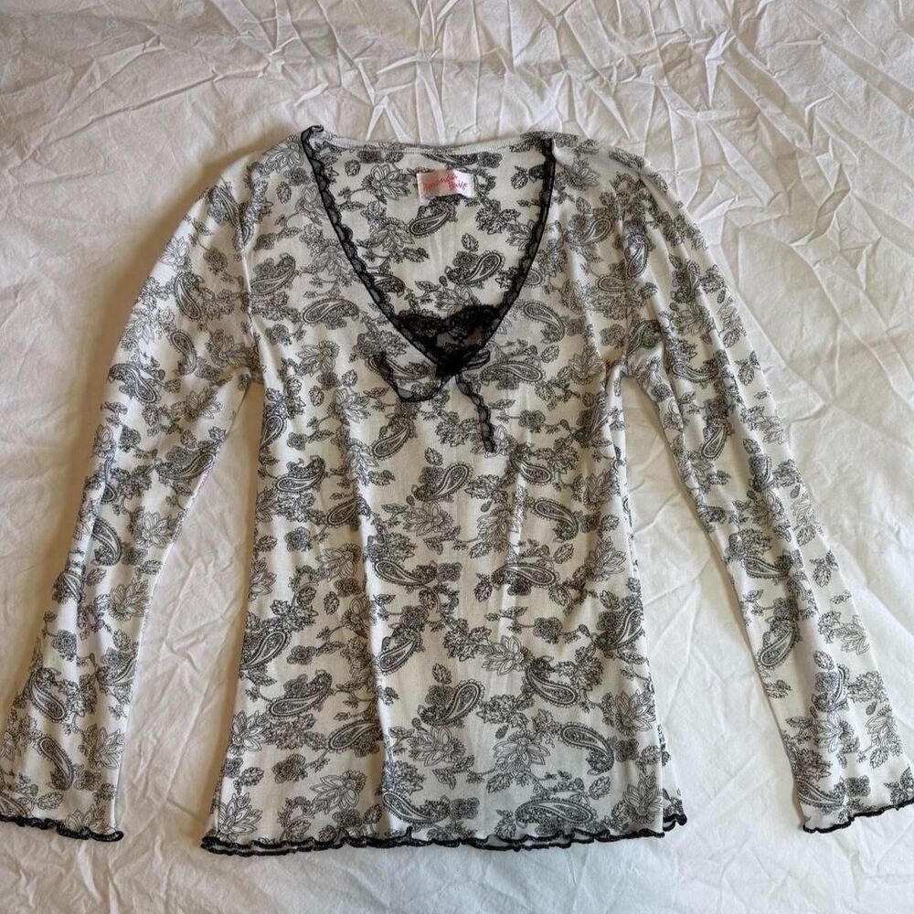 American-vintage Women's White and Grey Shirt